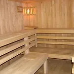 B&B Sloneczny Dom I Na Wynajem 웨바