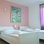 Sloneczny Dom I Na Wynajem B&B