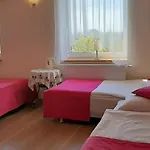 Sloneczny Dom I Na Wynajem 3*