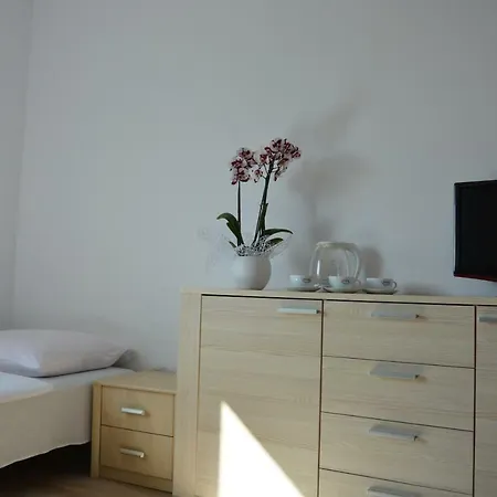 Bed & Breakfast Sloneczny Dom I Na Wynajem