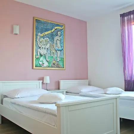 Sloneczny Dom I Na Wynajem B&B