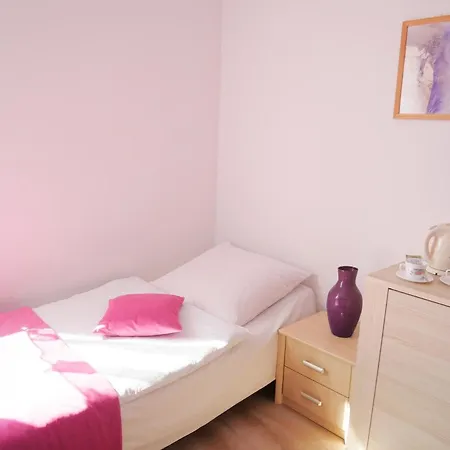 Sloneczny Dom I Na Wynajem 3*