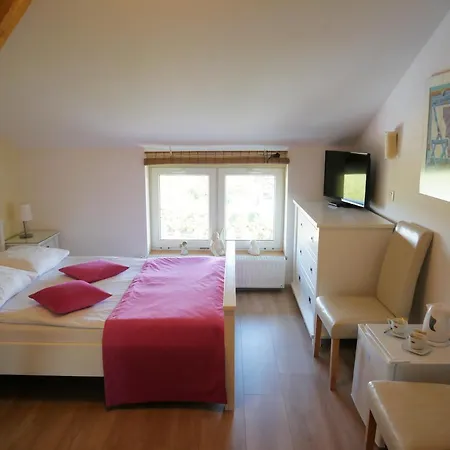 Sloneczny Dom I Na Wynajem B&B