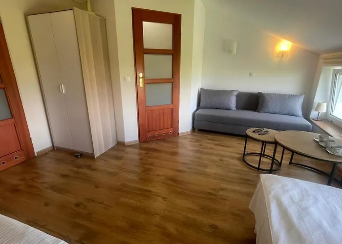 Sloneczny Dom I Na Wynajem Отель типа 