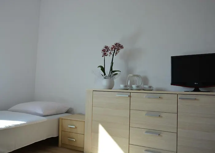 Bed & Breakfast Sloneczny Dom I Na Wynajem