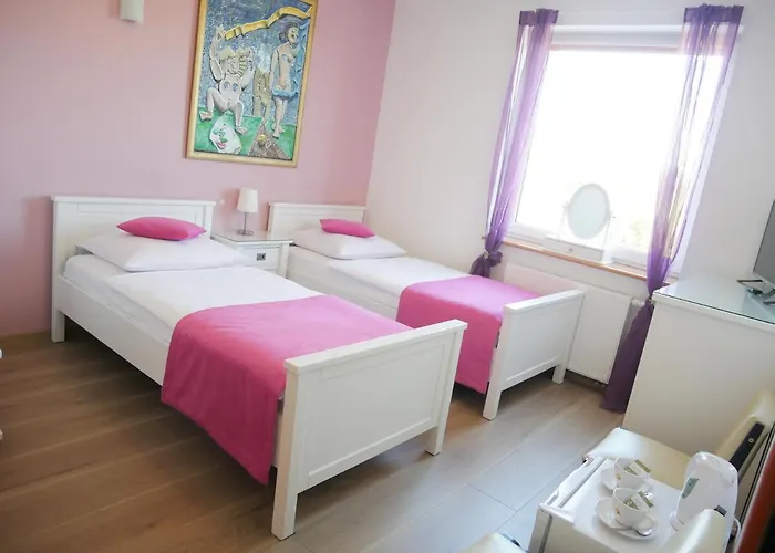 Sloneczny Dom I Na Wynajem 3* Леба